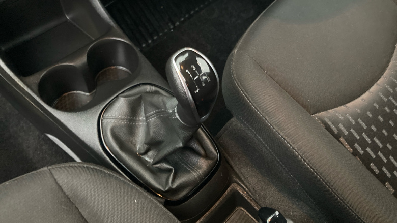 Vauxhall Viva 1.0 [73] SE 5dr [A/C] Petrol Hatchback